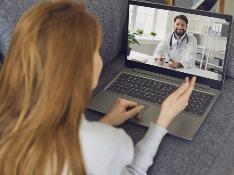 7 Key Benefits Of Using Conference Apps For Healthcare